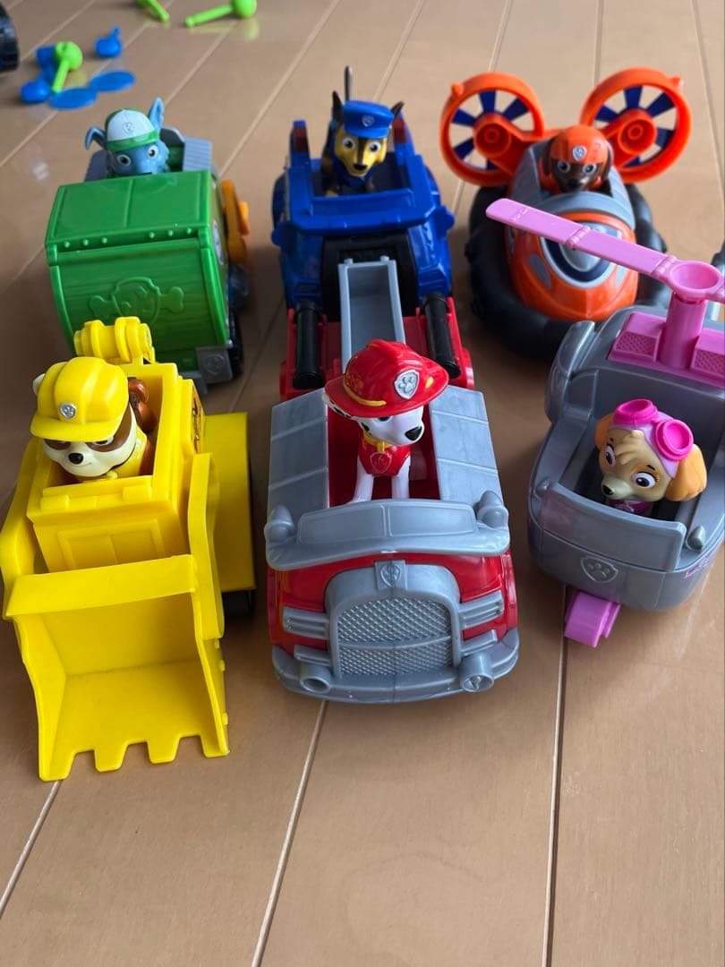 PAW Patrol フィギュア・車両・DVD・絵本セット