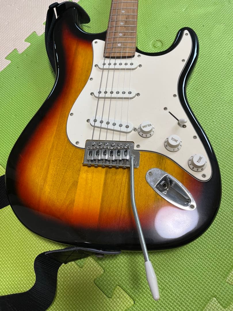 Selder（セルダー）　エレキギター