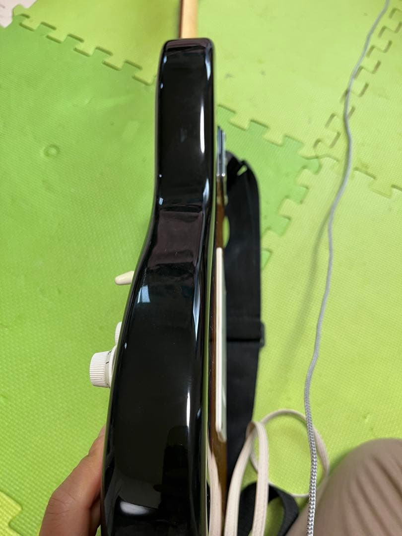 Selder（セルダー）　エレキギター