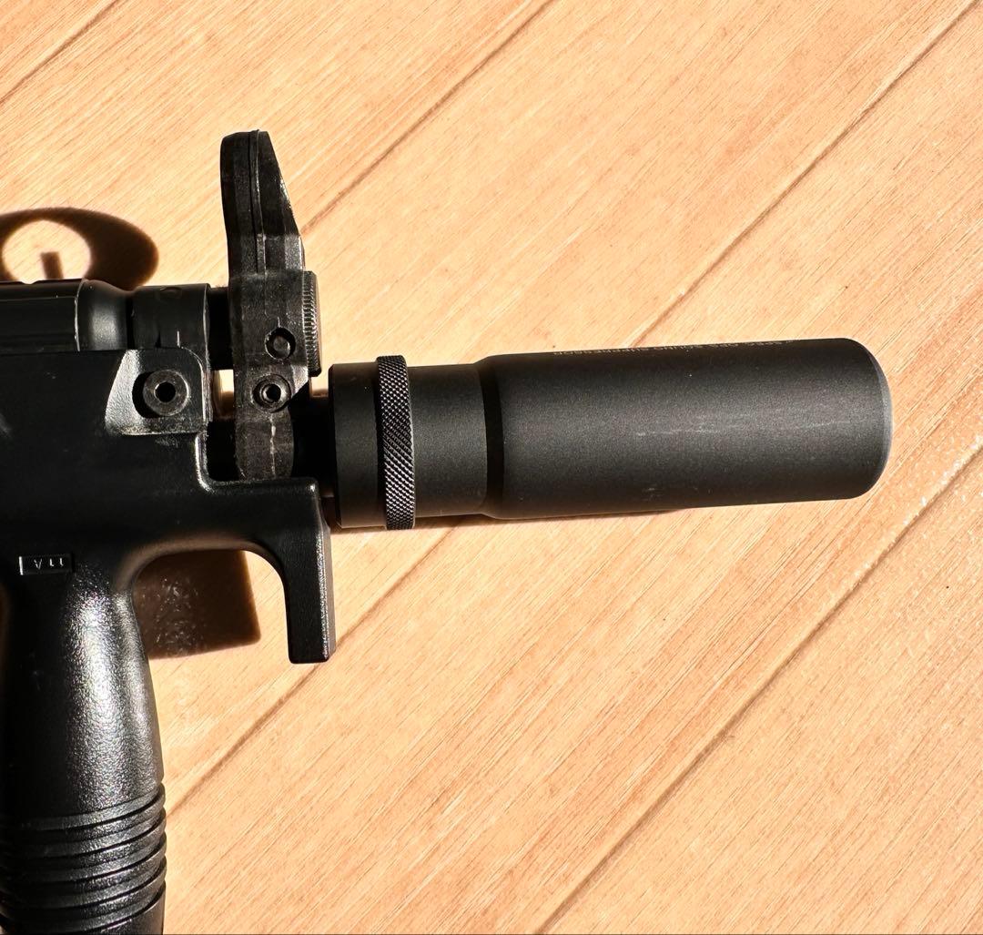 東京マルイ 電動ガン MP5k(サプレッサー、 4倍スコープ付き)