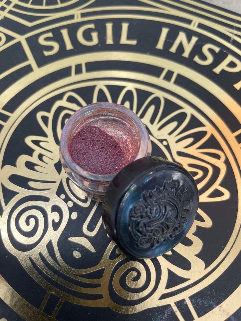 【5,000円お得】sigil inspired ロシアのヤバい粉 17色セット