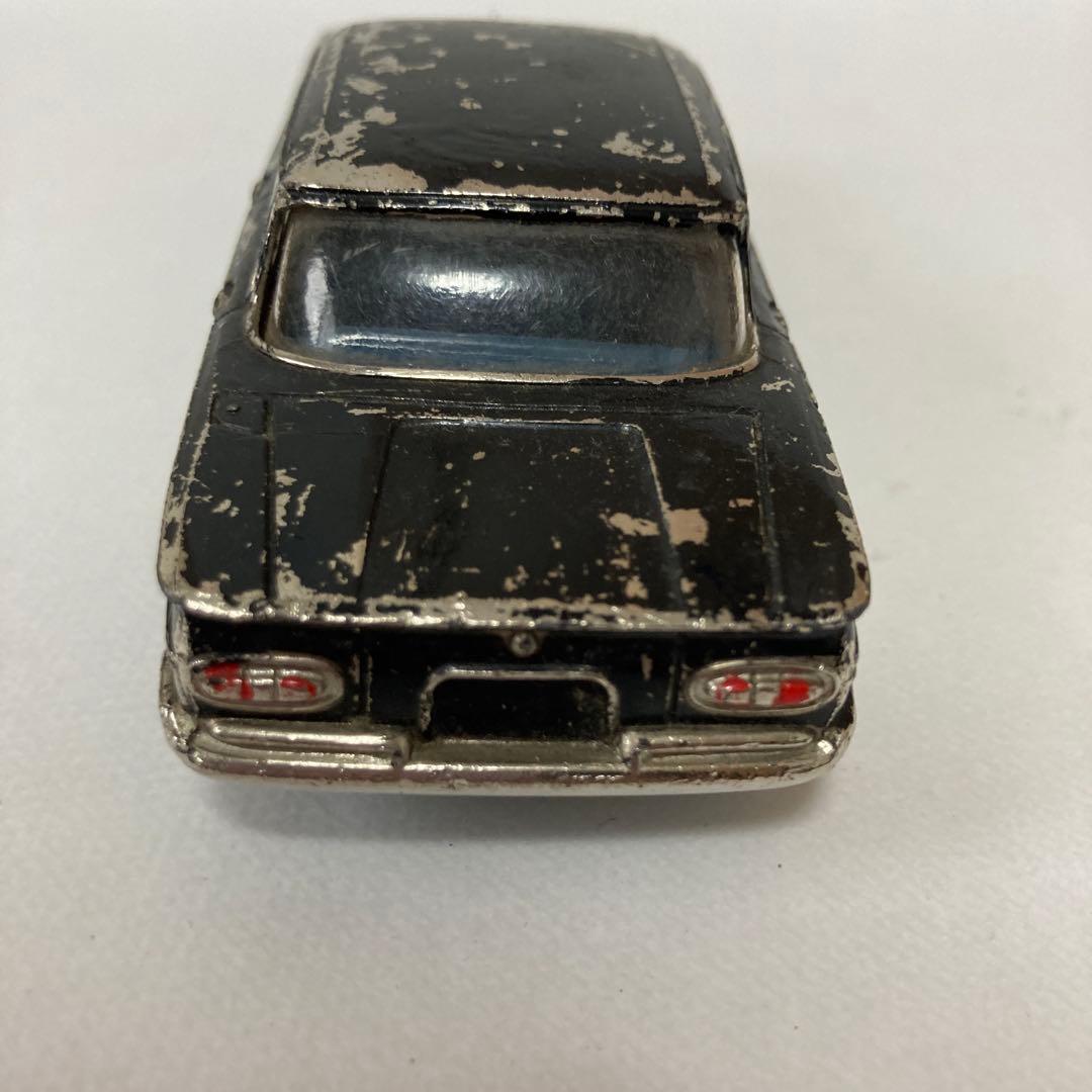 古いミニカー ボンネット開閉