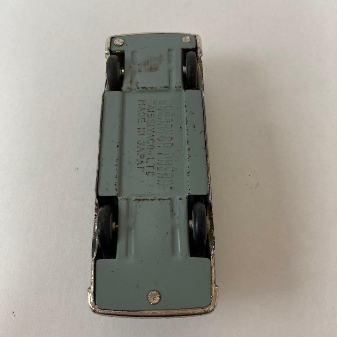 古いミニカー ボンネット開閉