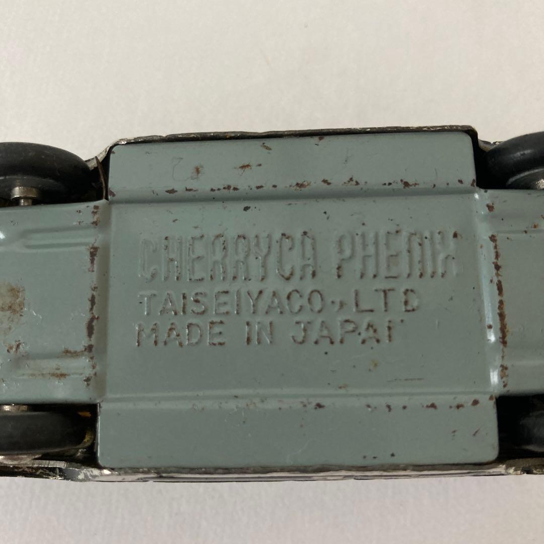 古いミニカー ボンネット開閉