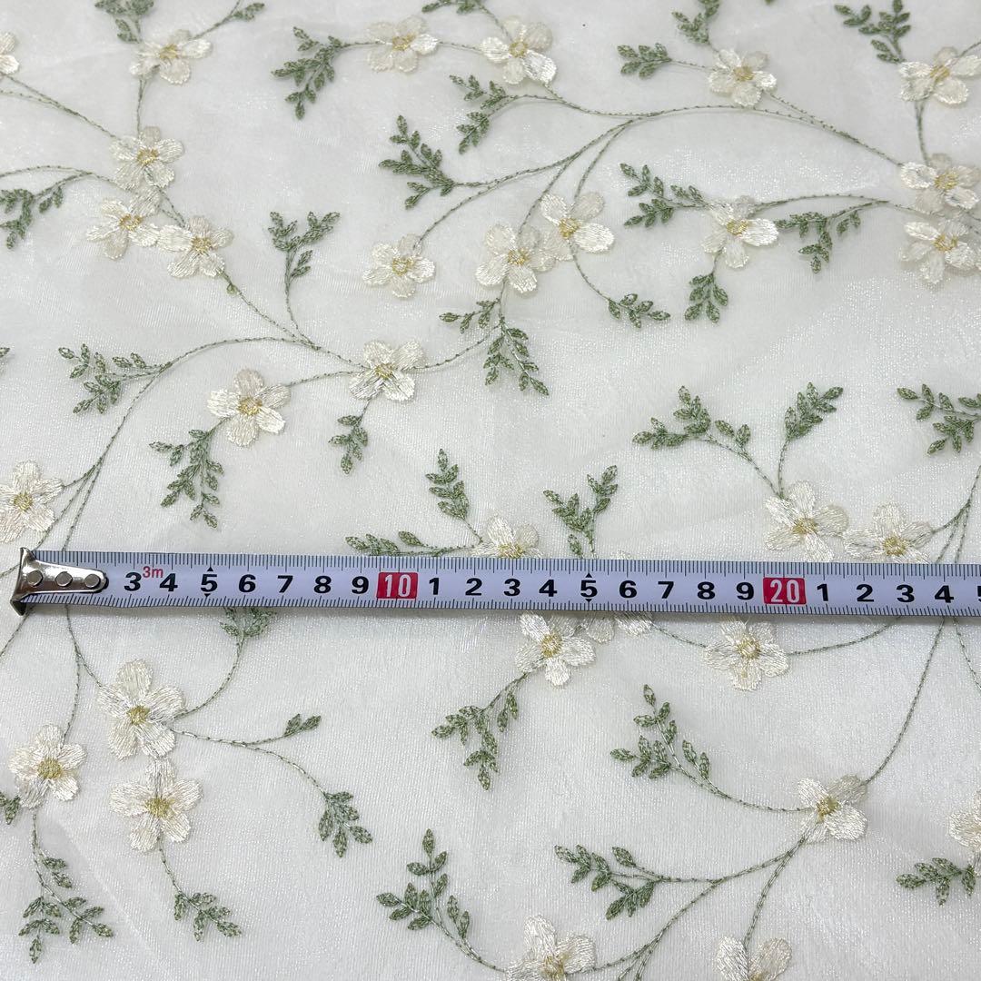 【はるえちゃん】レースカフェカーテン　刺繍　ご案内用