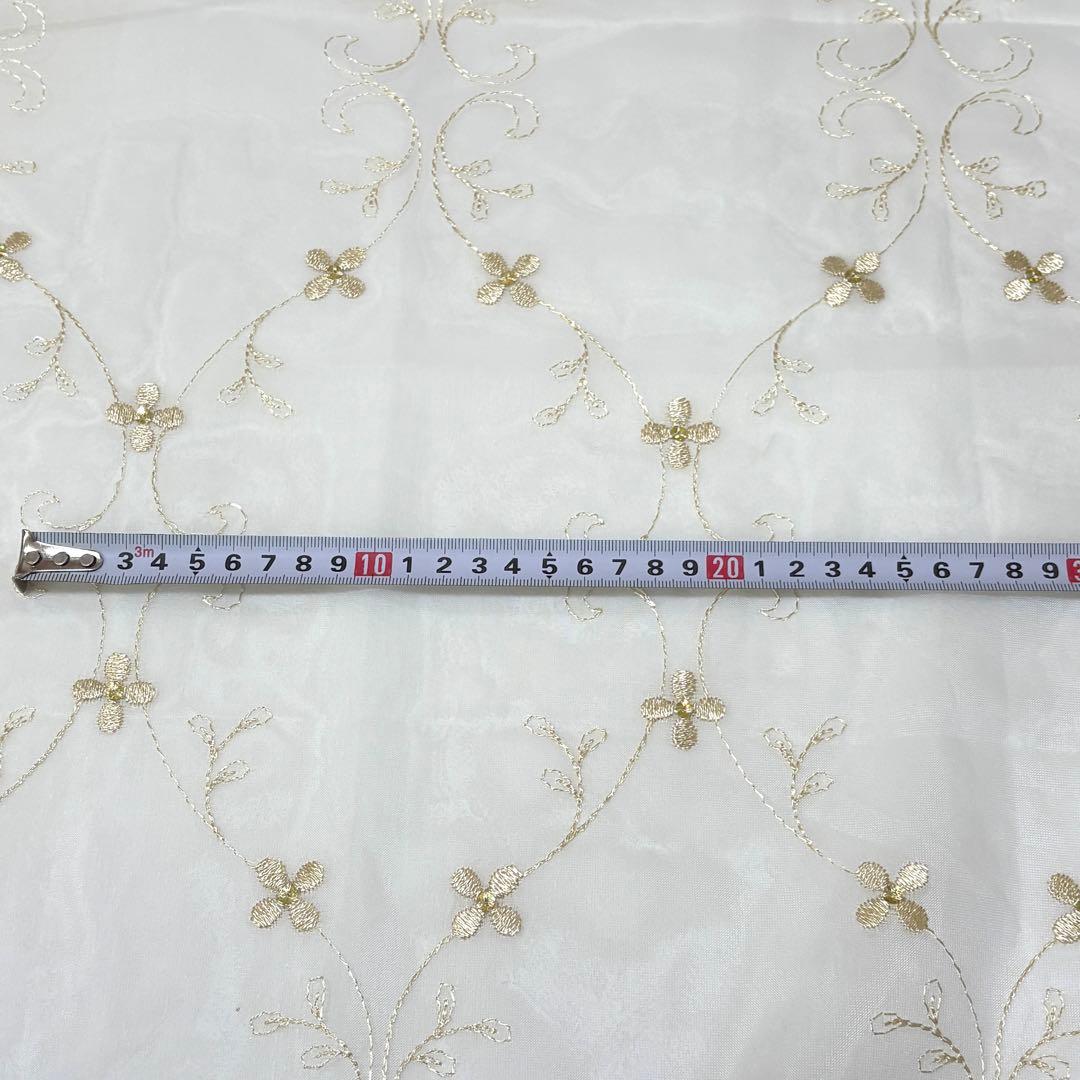 【はるえちゃん】レースカフェカーテン　刺繍　ご案内用