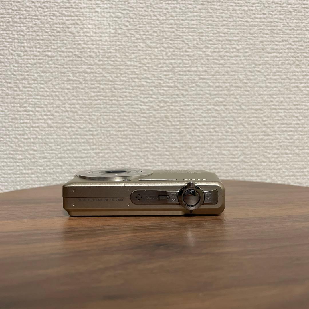【オールドコンデジ】 CASIO EXILIM EX-Z600