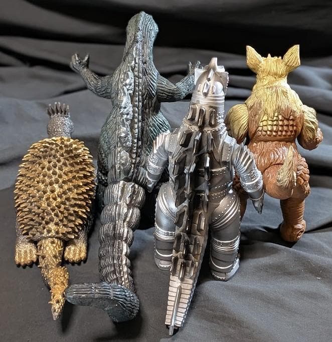 昭和ゴジラ・メカゴジラ・キングシーサー・アンギラス（バンダイ）ソフビ４体セット