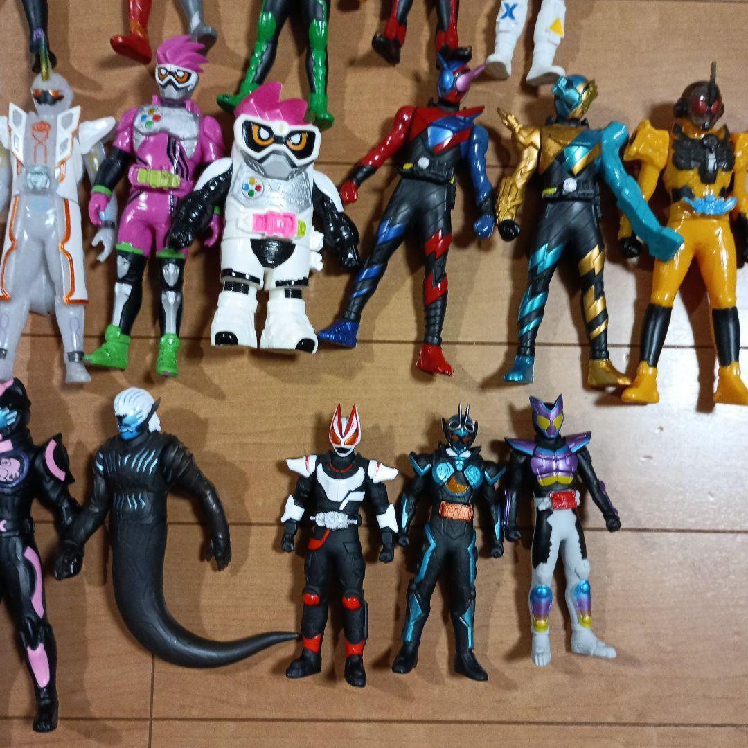 仮面ライダーソフビ52体