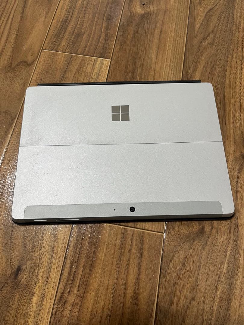 Microsoft Surface Go3 本体