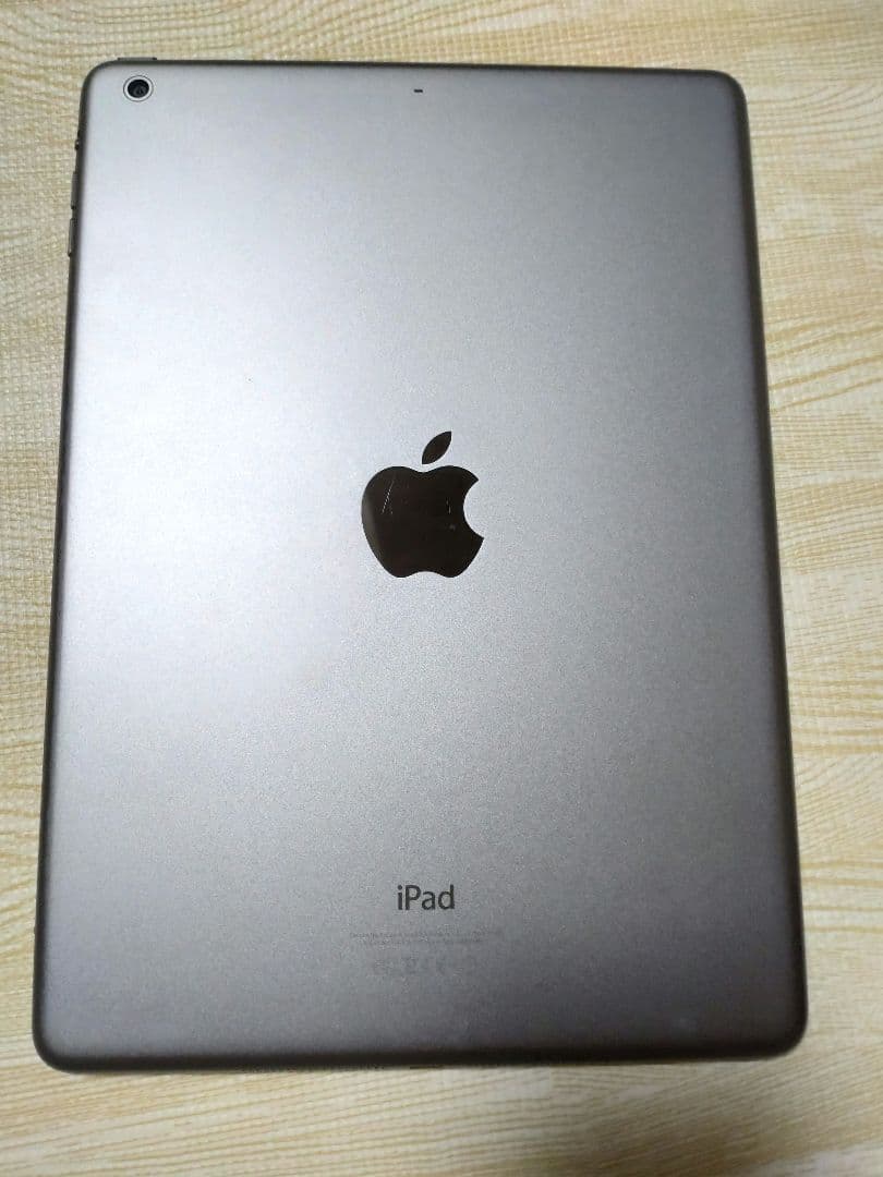 Apple iPad Air 第1世代 スペースグレイ Wi-Fi 128GB