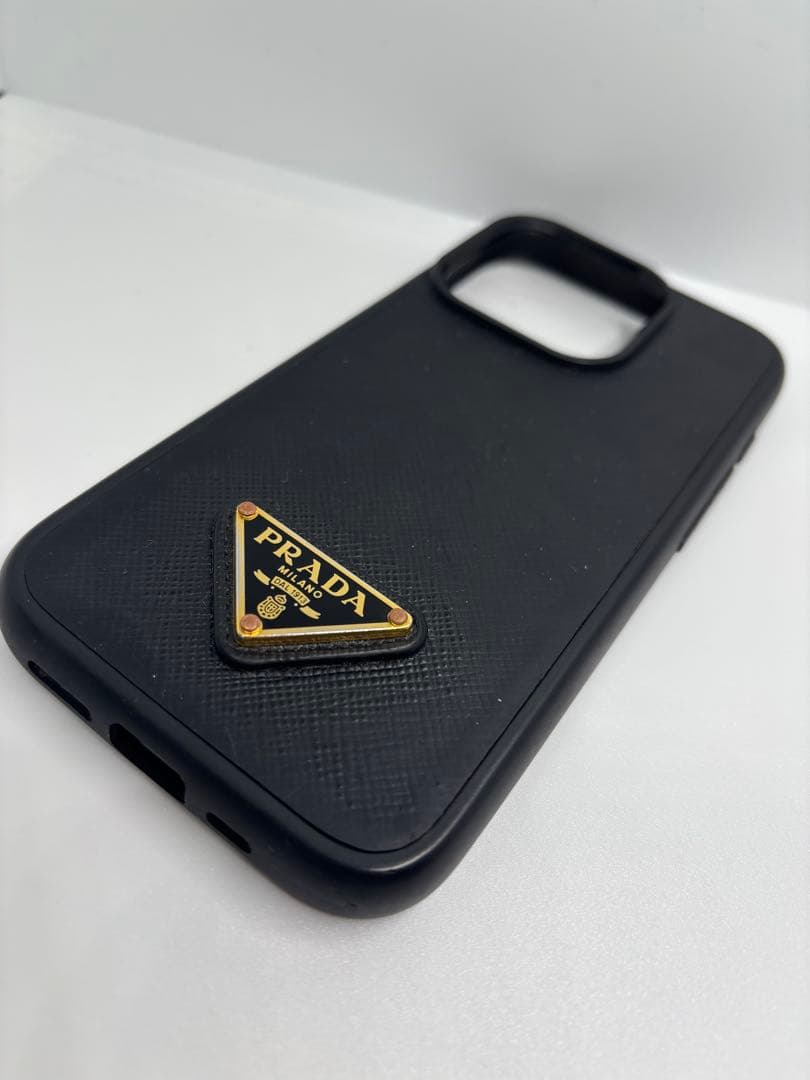 【正規品箱付き】PRADA iPhone15proケース ブラック