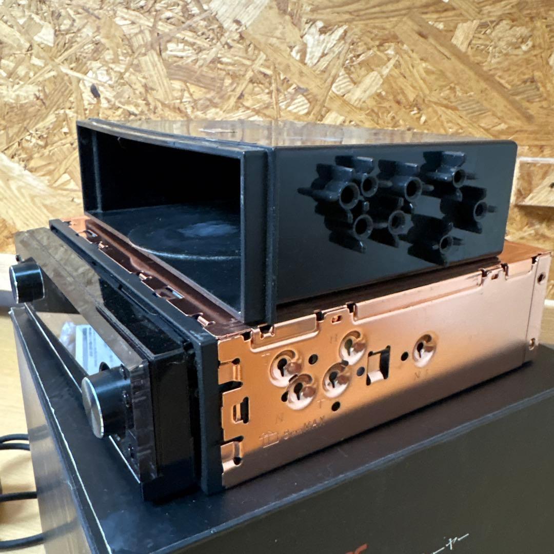 PioneerカーオーディオDEH-PO1