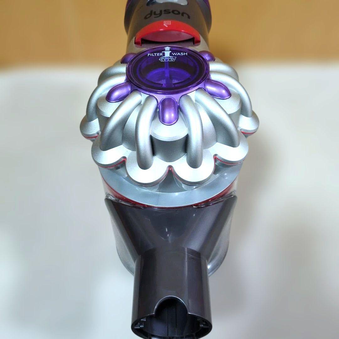 【美品】ダイソン dyson V8 sv25