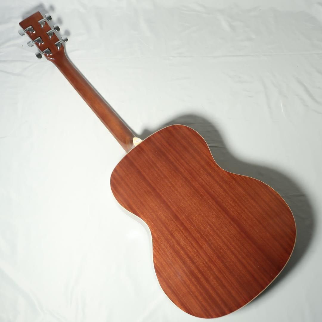 Sepia Crue FG-10 VS アコースティックギター 3トーンブラウン