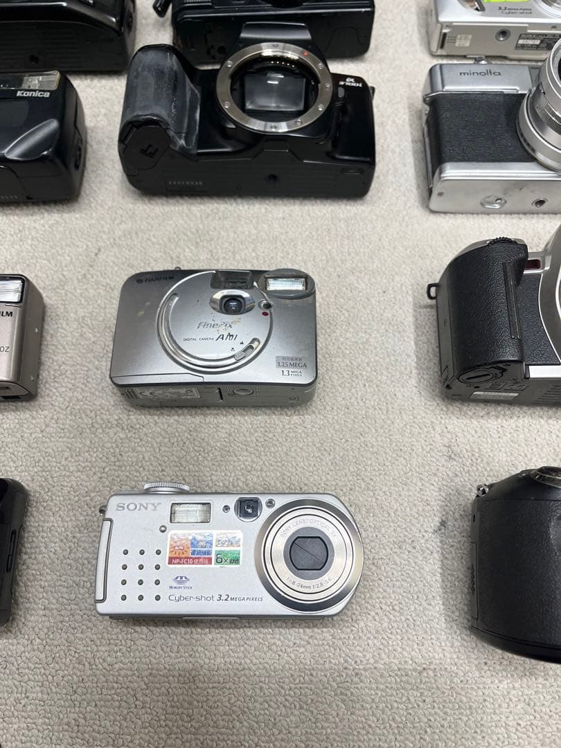 ジャンク★ カメラ　19点セット　まとめ売り オリンパスなど