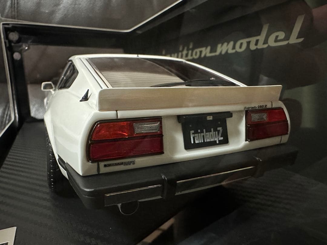 1/18 イグニッションモデル S130 Fairlady Z フェアレディ