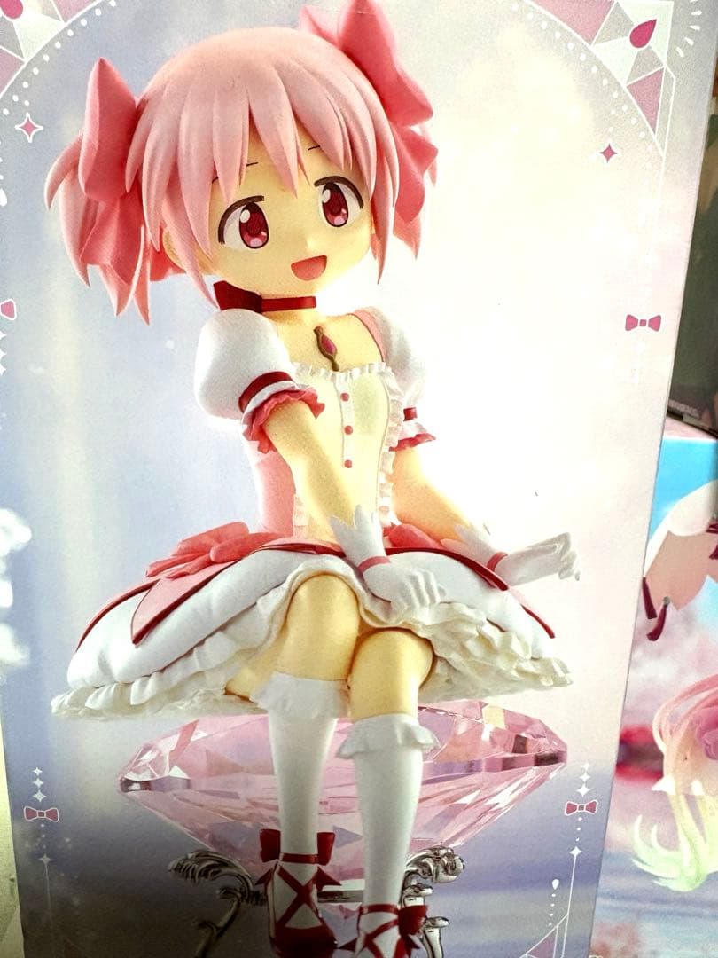 NARUTO チェンソーマン 重音テト ゴールデンカムイ フィギュア10個セット