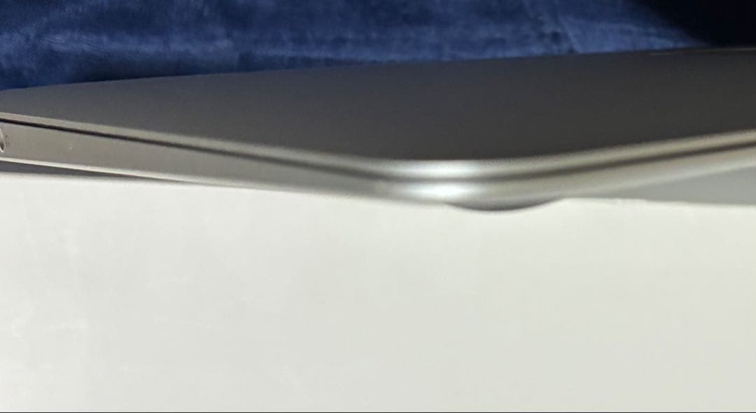 完動品　MacBook air 11インチ　2015 Intel Mac