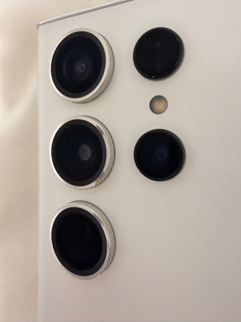 中古美品：au版 Galaxy S23 Ultra 256GB SIMフリー