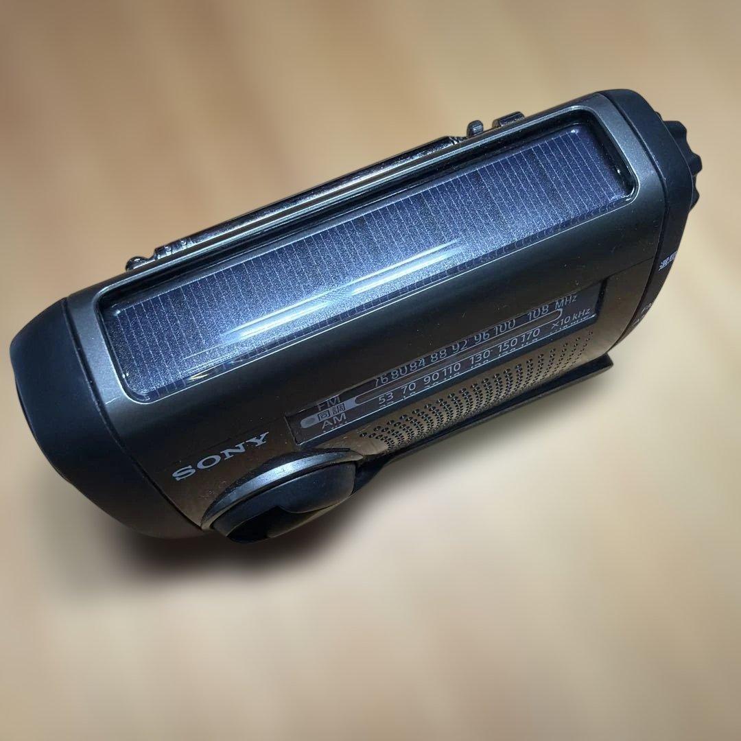 SONY防災ラジオ FM/AMソーラー充電機能付きICF-B300