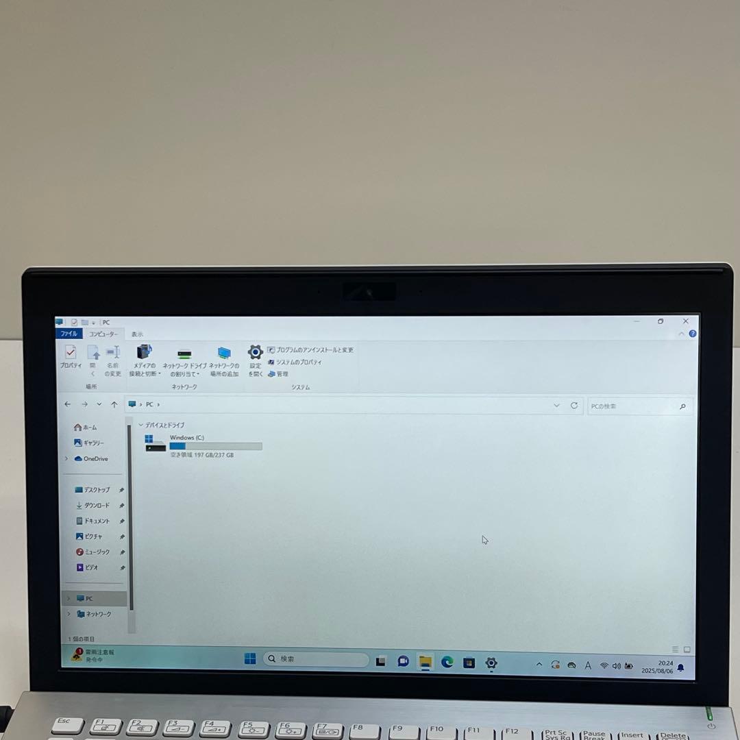 #077 VAIO VJPF11C11N i5-8250U 8GB 12インチ