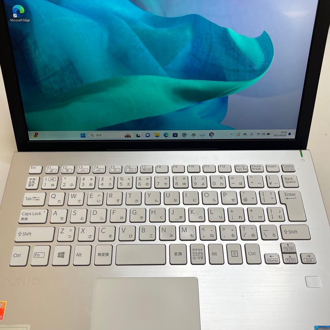 #077 VAIO VJPF11C11N i5-8250U 8GB 12インチ