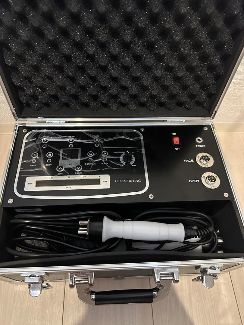 じぶんdeエステ　CELLZERO BAG 美顔器 フェイス・ボディ用