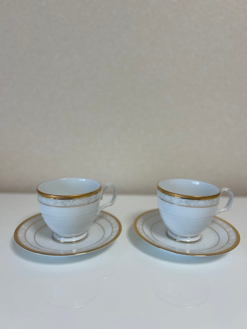 【新品】ハンプシャーゴールド 14PCディナーペアセット　半額以下