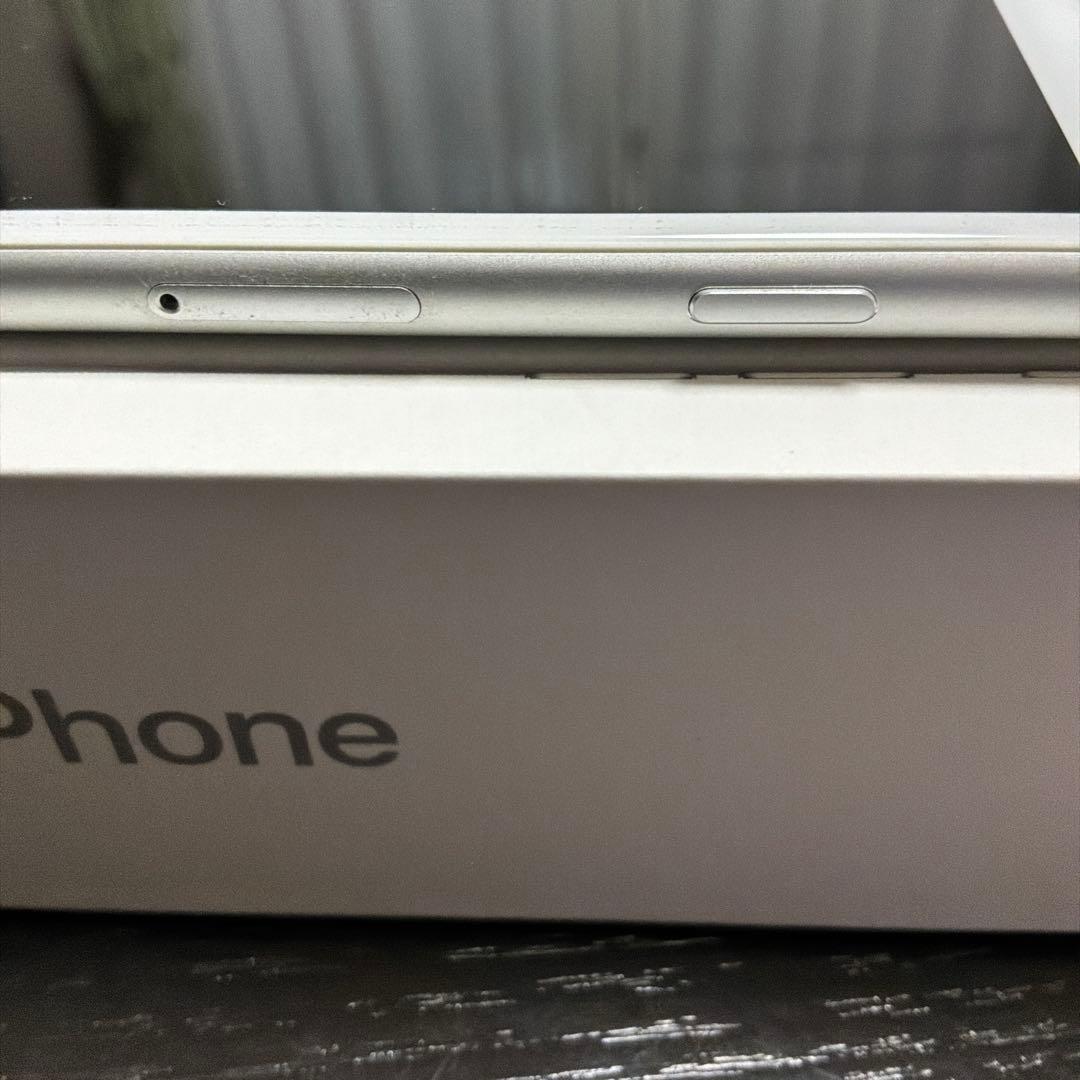 Apple iPhone 7 Plus 本体