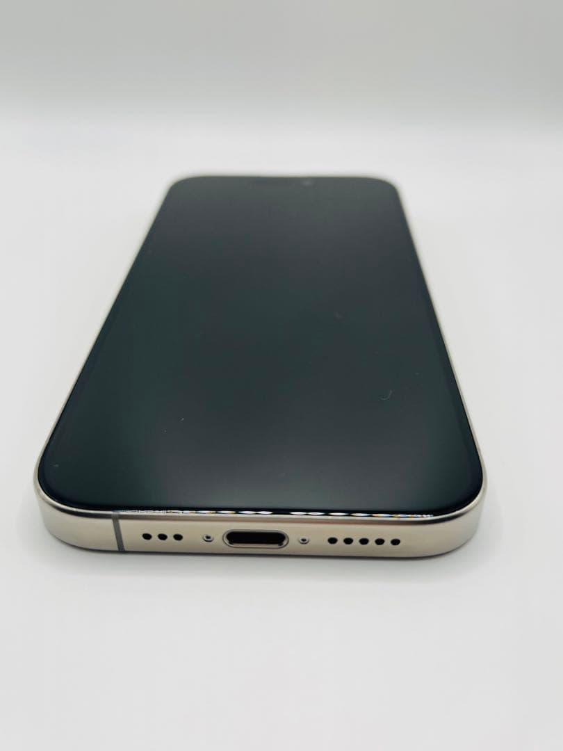 新品同様iPhone 15pro 256G 物理デュアルシム/純正新品バッテリー