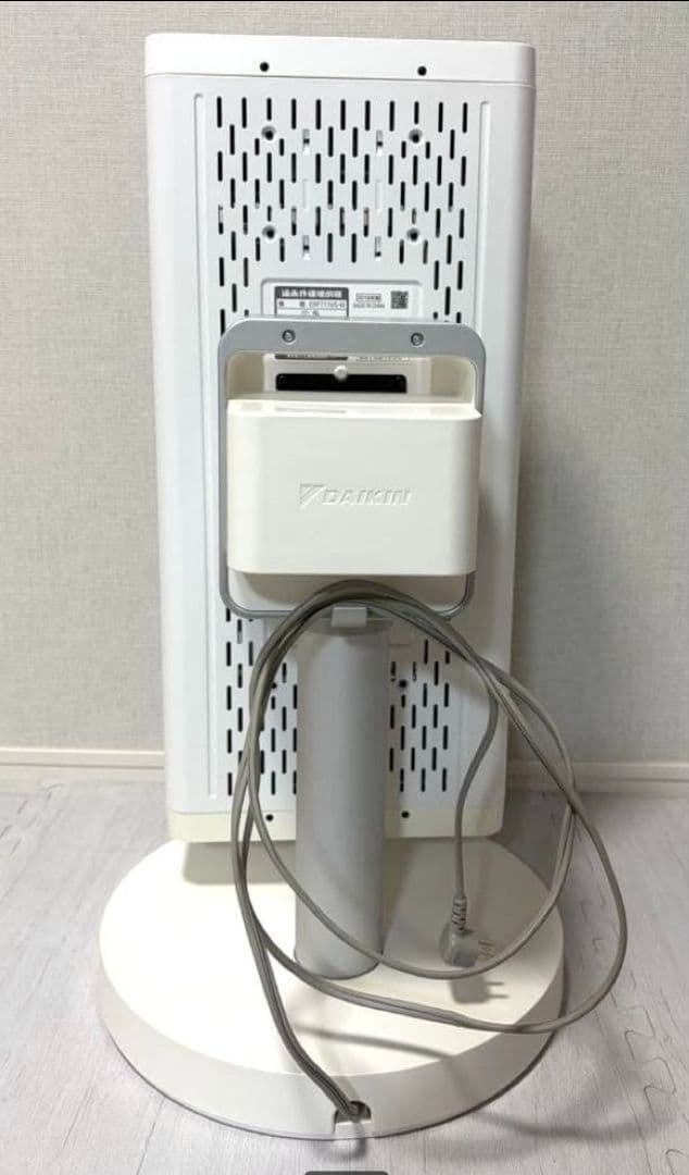 ダイキン 遠赤外線暖房 セラムヒートERFT11VS-W 2018年製 ホワイト