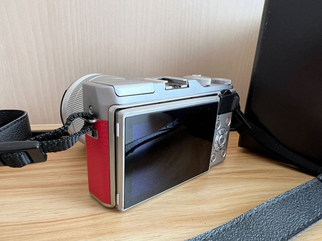 富士フィルム ミラーレス一眼カメラ X-A3 (ピンク)