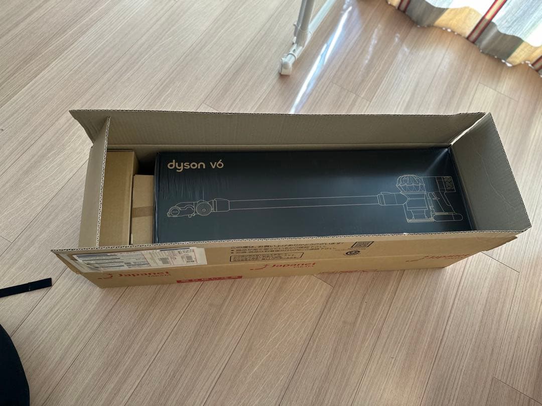 dyson v6 スティッククリーナー本体　新品未使用