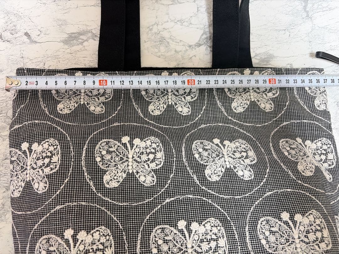 ミナペルホネン　トートバック