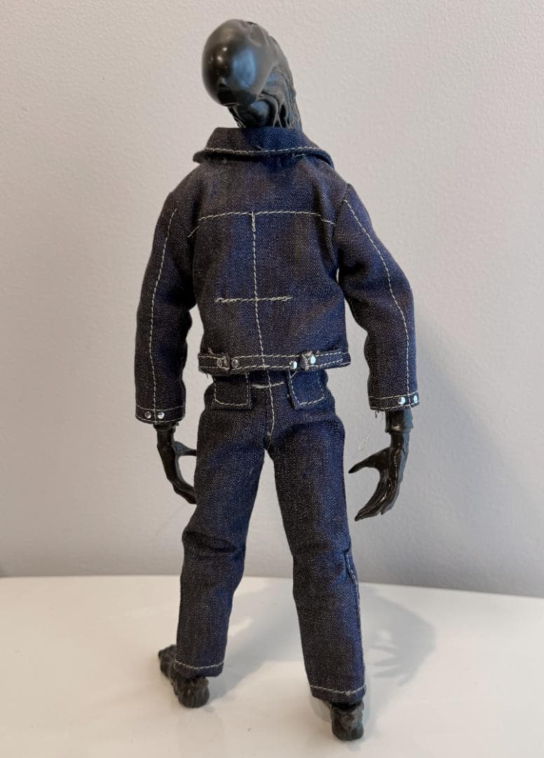 【超レア】 UNDERCOVER 1/6 エイリアン デザイナー私物
