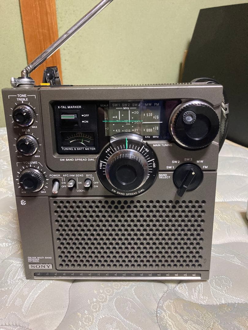 ソニー　ICF-5900 スカイセンサー　BCLラジオ　ジャンク扱い