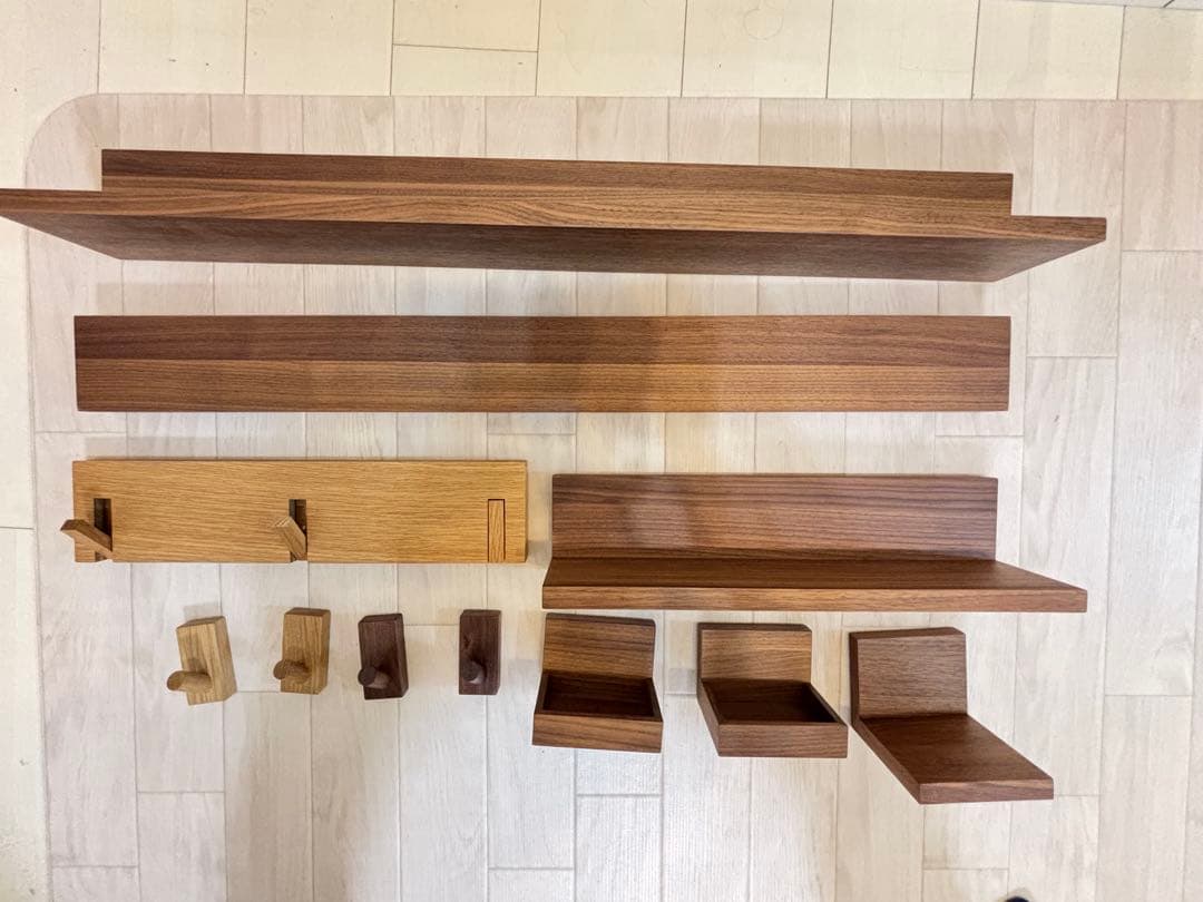 無印良品　壁に付けられる家具　ウォールナット　フック　セット売り