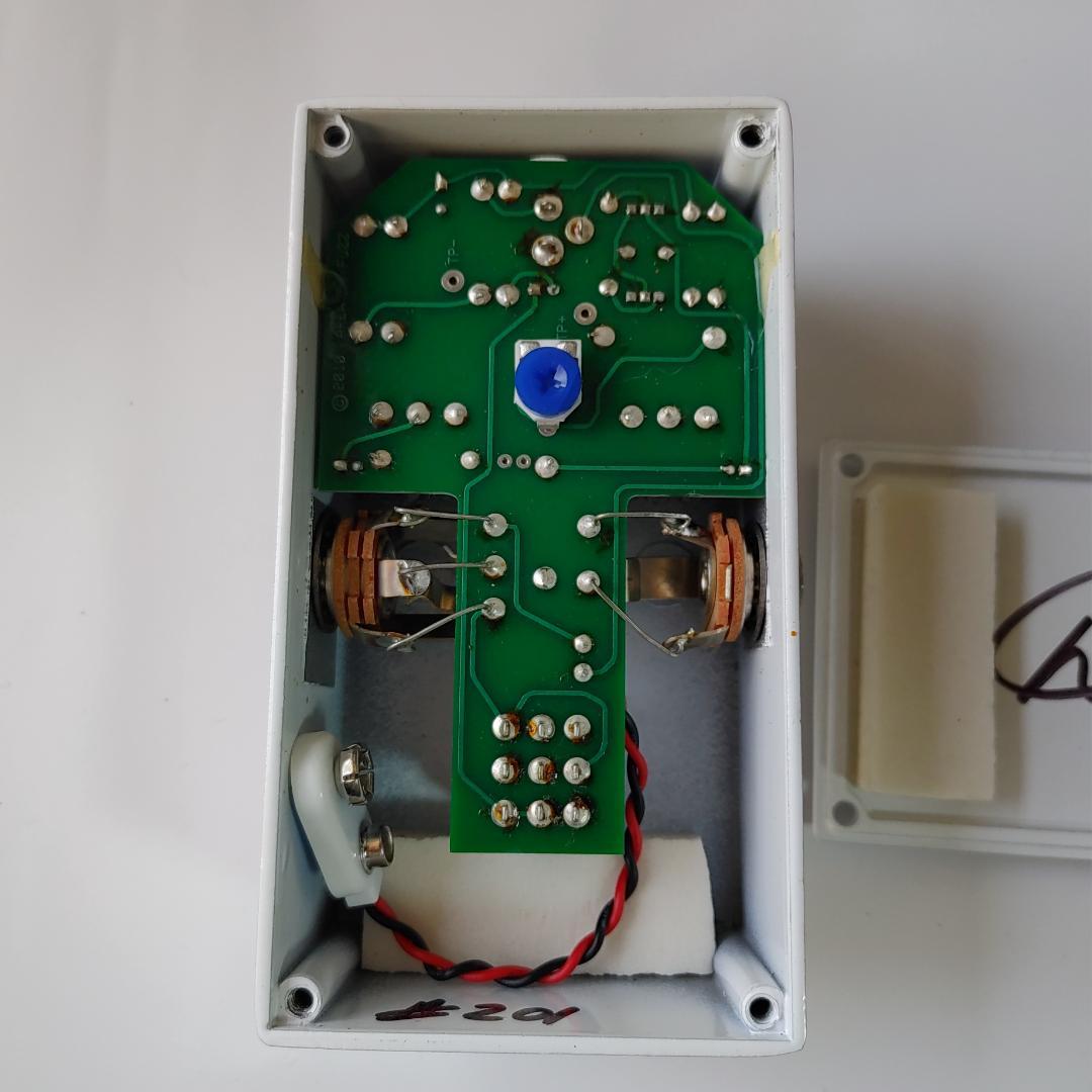 【美品】AREA 51 FUZZ / エリア51 ファズ ギターエフェクター