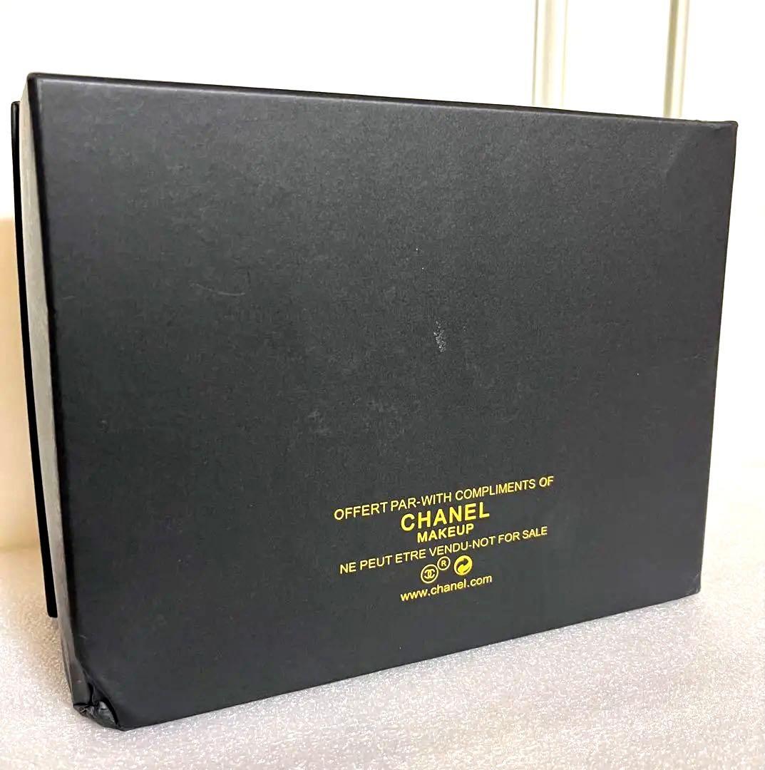 非売品⭐️シャネルノベルティショルダーバッグ黒ココマーク　マトラッセハートチャーム