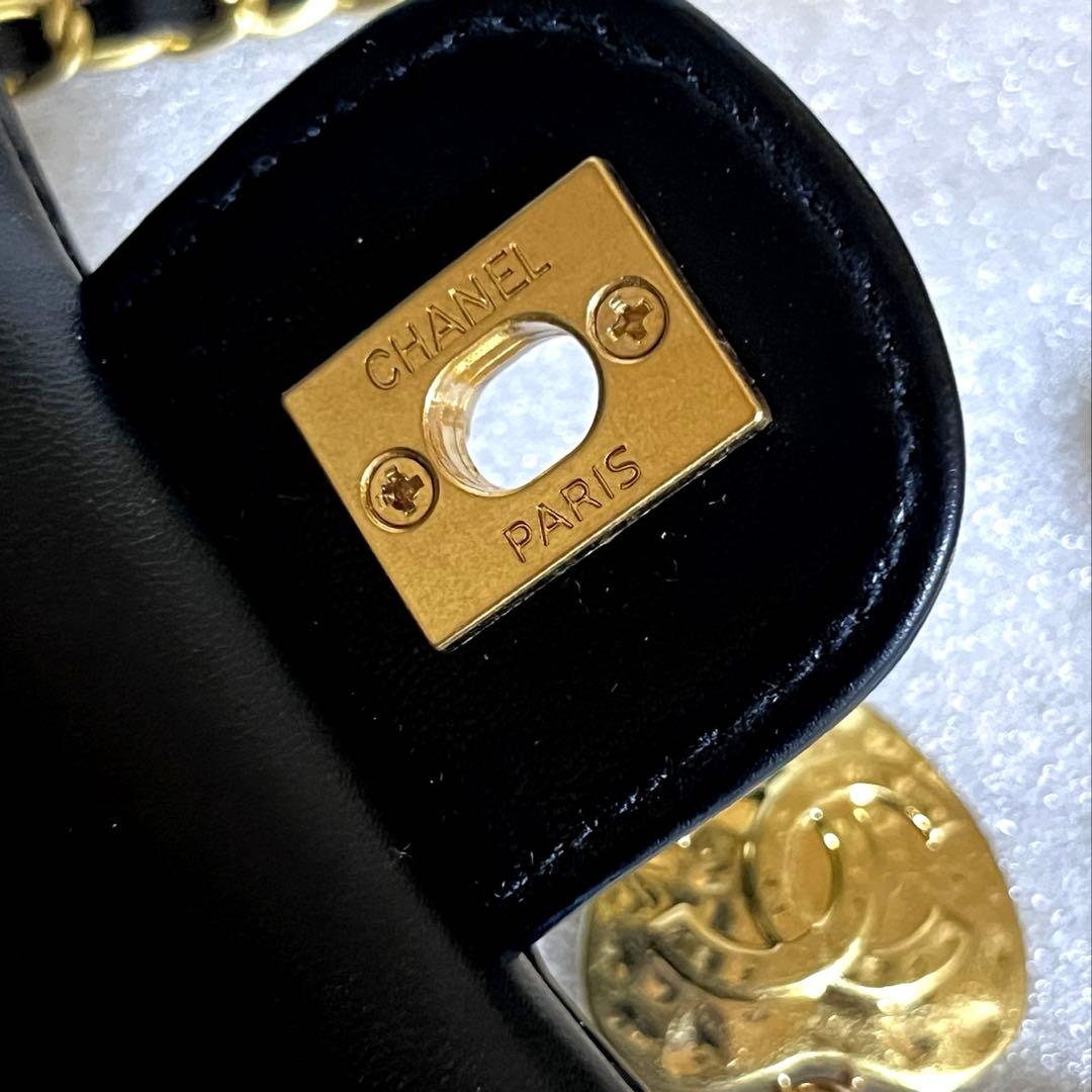 非売品⭐️シャネルノベルティショルダーバッグ黒ココマーク　マトラッセハートチャーム