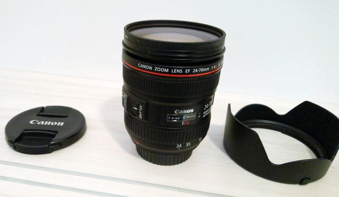 【極美品】Canon EF 24-70mm F4 L IS USM　フィルター付
