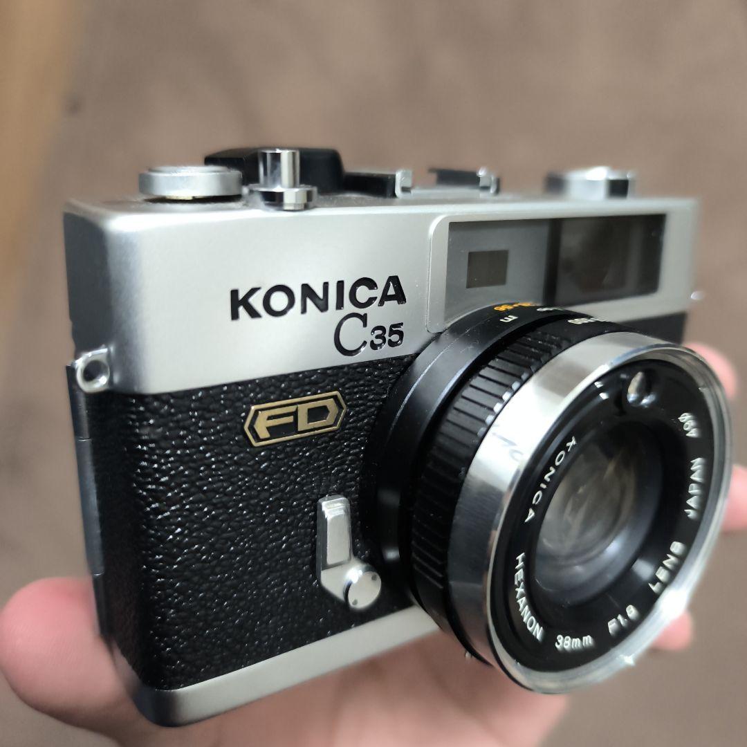 KONICA C35 FD（カメラケース、キャップ、当時の説明書付き）