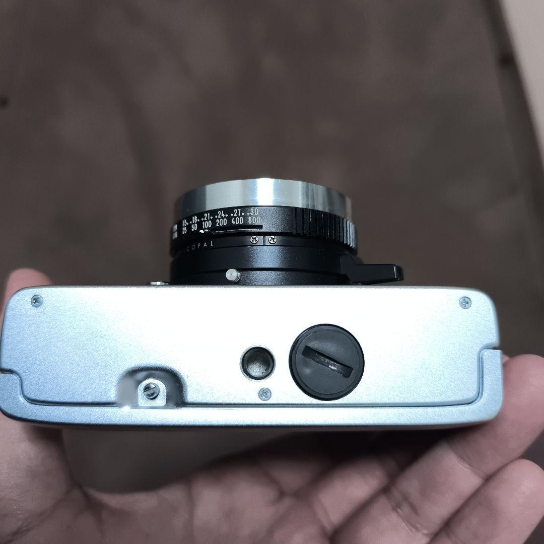 KONICA C35 FD（カメラケース、キャップ、当時の説明書付き）