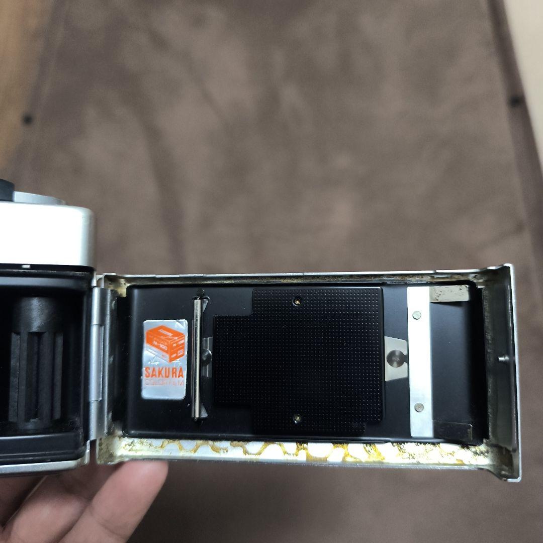 KONICA C35 FD（カメラケース、キャップ、当時の説明書付き）