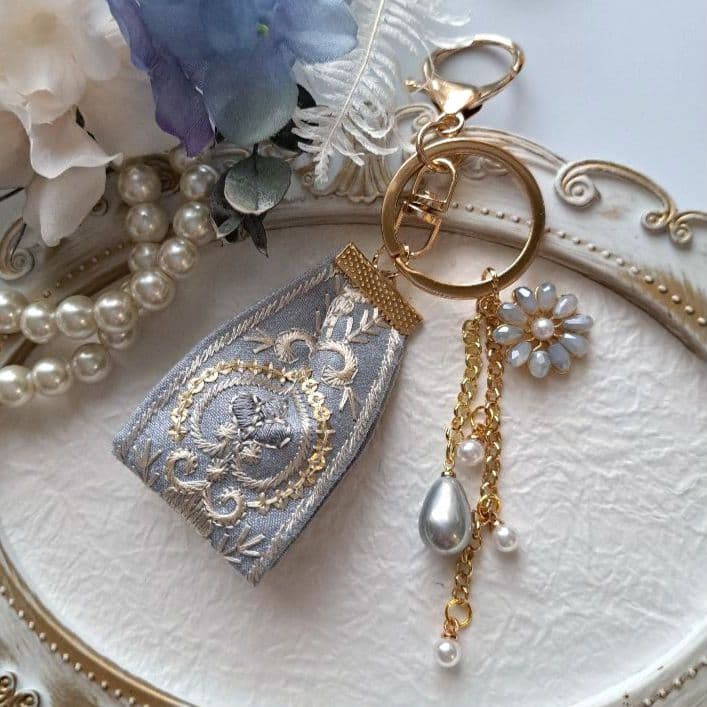 mamerin ♪様お取引中⭐2914⭐❣️大人可愛い華やかアクセ❣️オリジナル