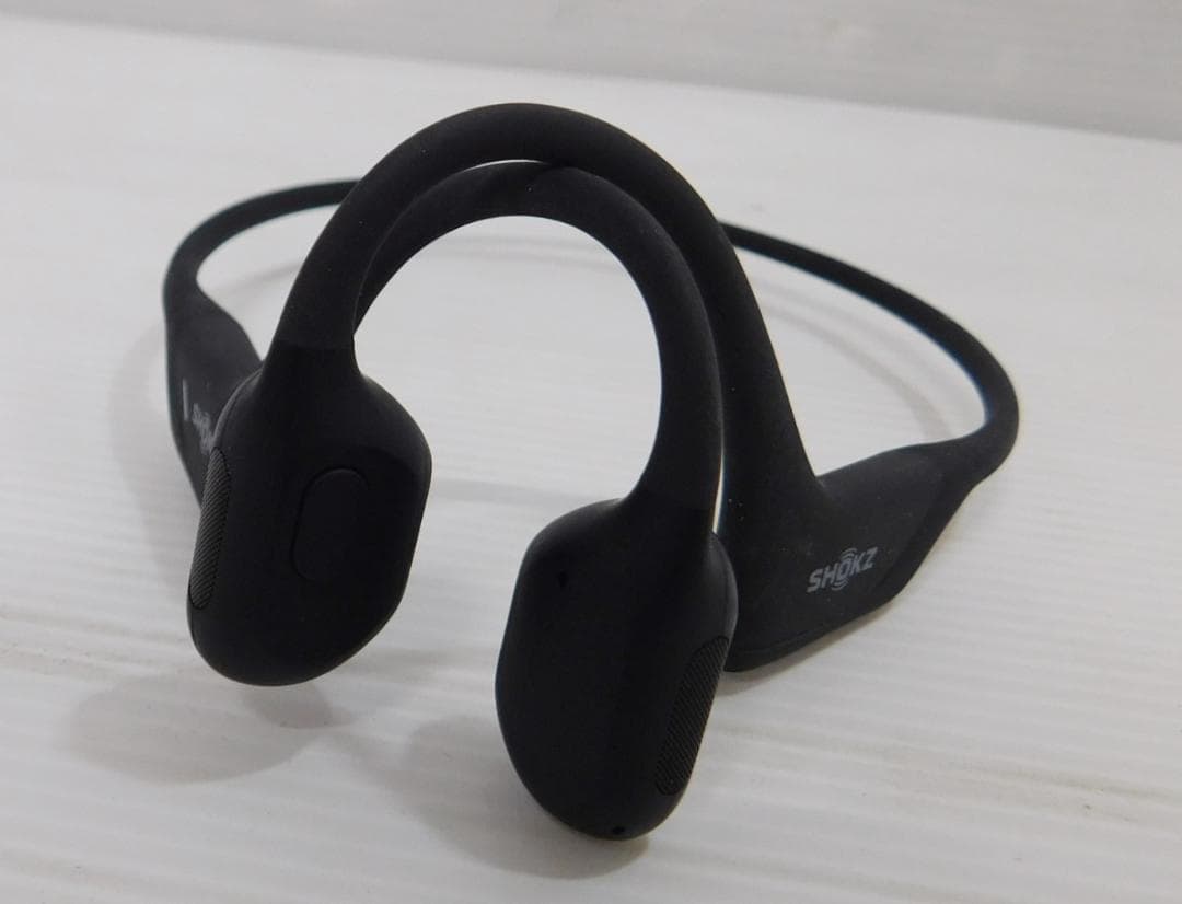 ショックス ワイヤレス 骨伝導イヤホン Shokz OpenRun Pro ②