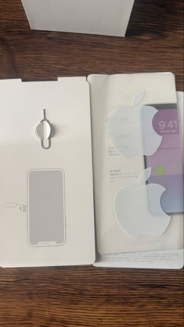 iPhone SE 64GB ブラック SIMフリー バッテリー80%