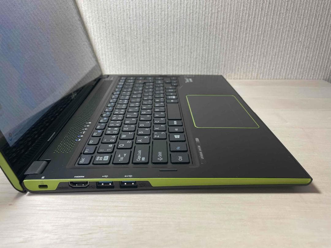 Win11 LIFEBOOK 13.3型 第4世代i7 8GB SSD160GB