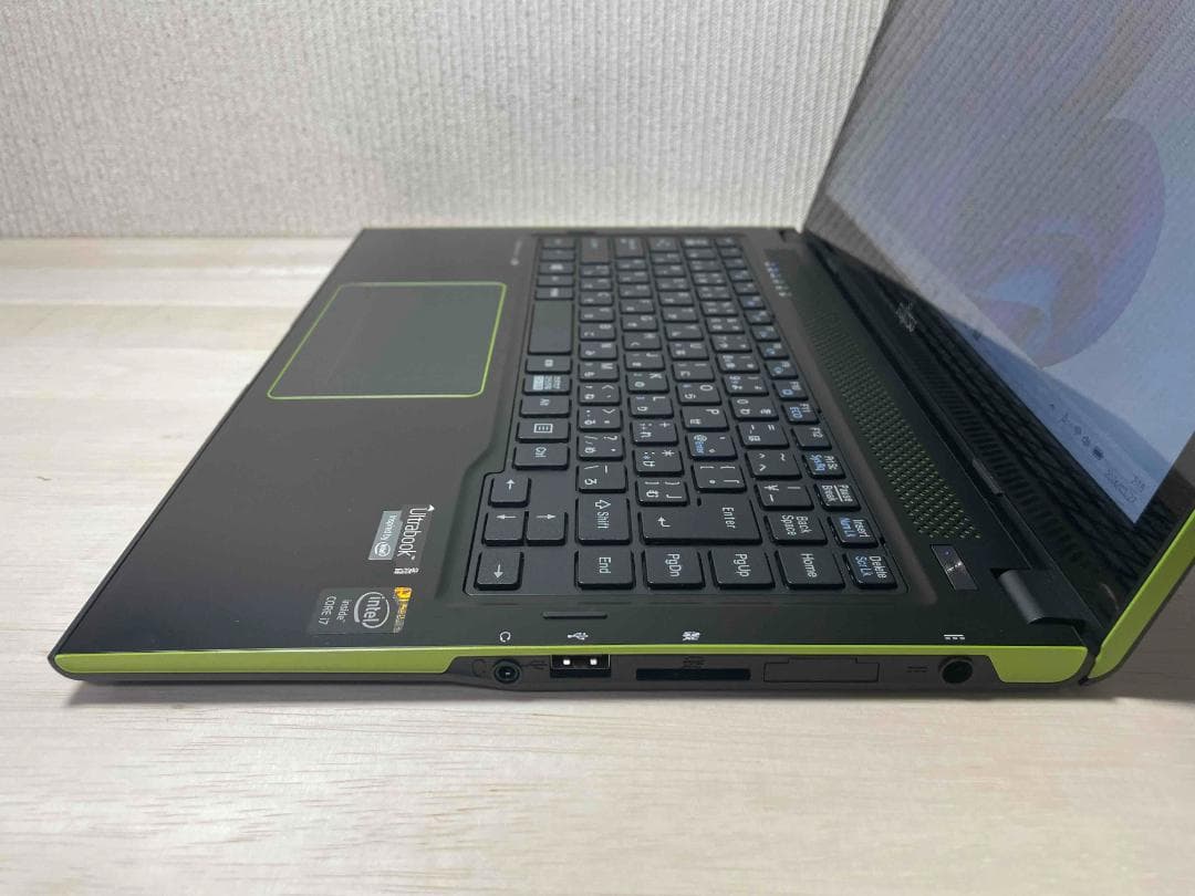 Win11 LIFEBOOK 13.3型 第4世代i7 8GB SSD160GB